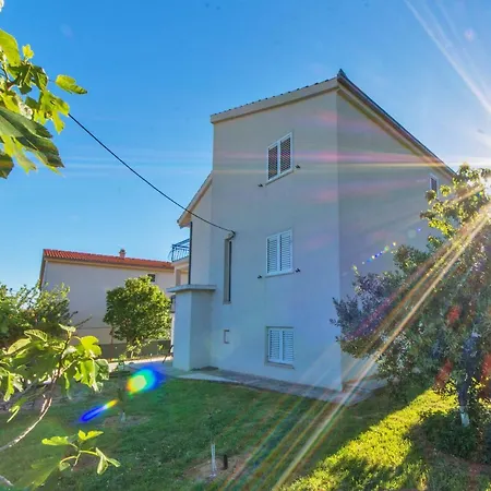 Tramonto Apartament *